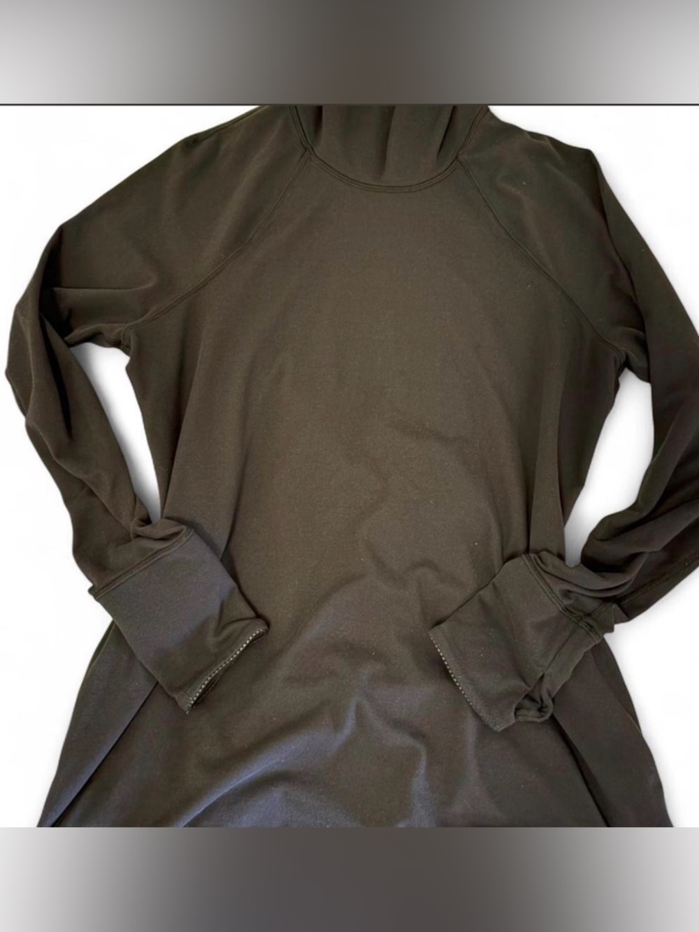 Lululemon Women’s Long Sleeve Athletic Top high neck - BLK